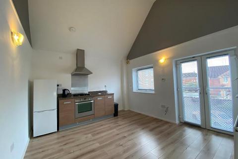 1 bedroom end of terrace house to rent, Sandwell Park, Kingswood, Hull, HU7 3GY