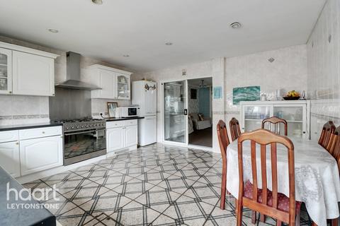 32 Bromley Road, Leyton, London, E10 7AD