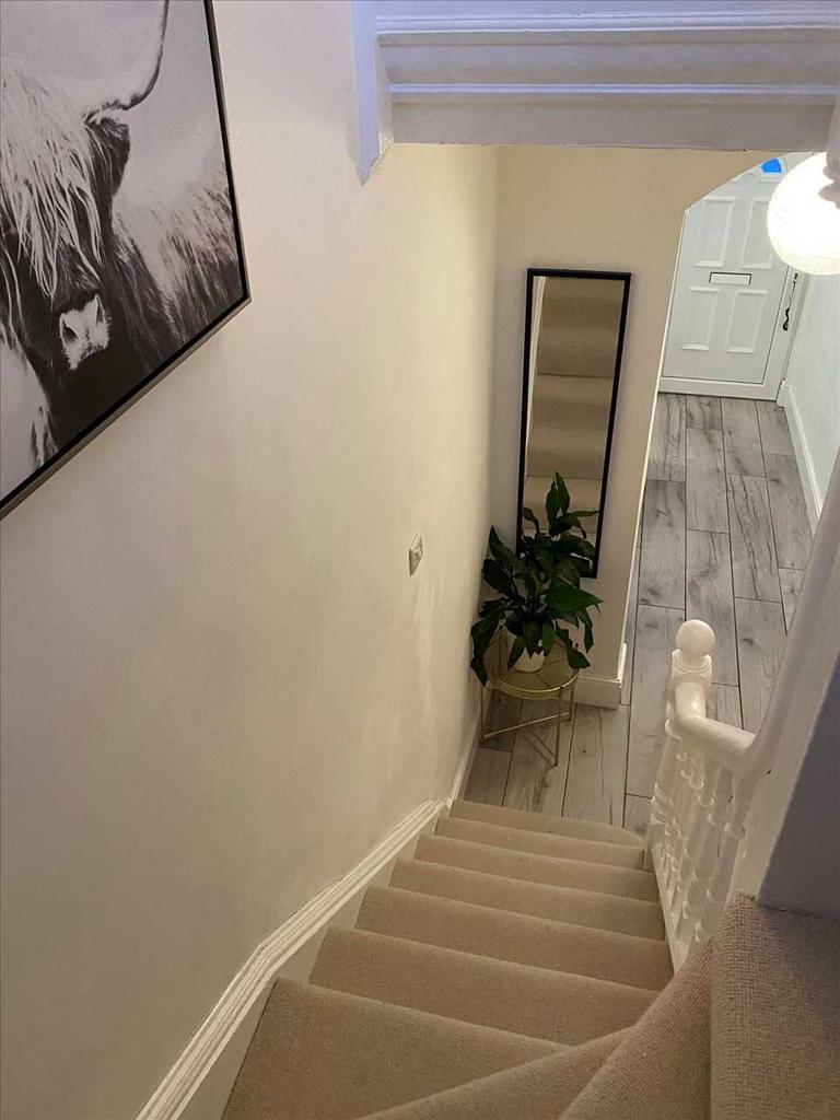 Inner hall :