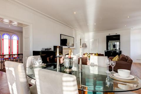 2 bedroom apartment to rent, Main Apt., Pershore Manor, Bridge St, Pershore, WR10