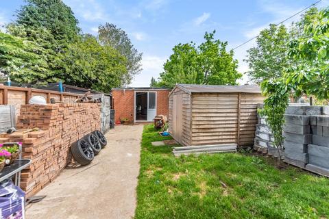 26 Carlton Road, Slough, SL2 5PZ