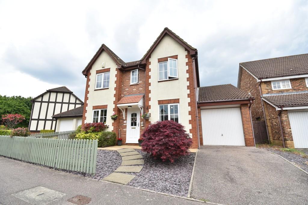 Thirlmere, Stevenage 4 bed detached house £550,000