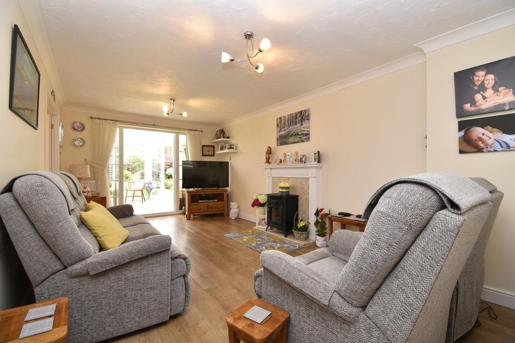 Thirlmere, Stevenage 4 bed detached house £550,000
