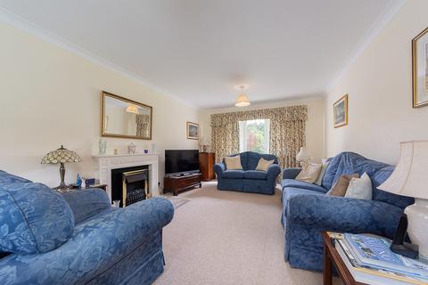 78 Ballards Way, South Croydon, CR2 7LA