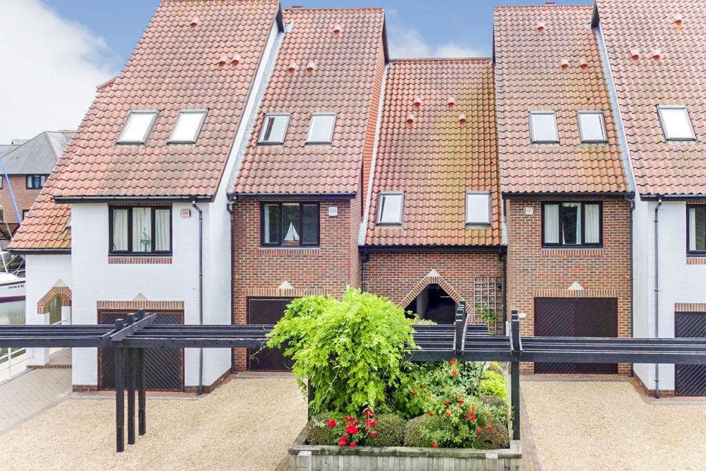 Endeavour Way, Hythe Marina Village 4 bed townhouse £730,000