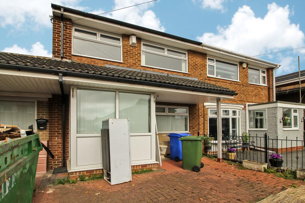 St Marys Drive, Newsham Farm Estate, Blyth 3 bed semidetached house