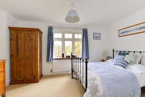 Bankside Cox Green, Rudgwick, Horsham, RH12 3DD