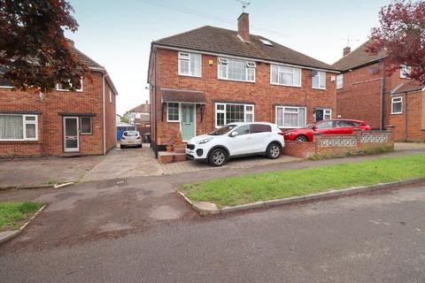 18 Cheviot Road, Luton, LU3 3DQ
