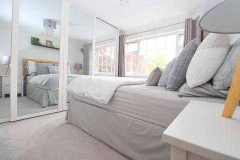 18 Cheviot Road, Luton, LU3 3DQ