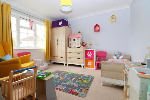 18 Cheviot Road, Luton, LU3 3DQ