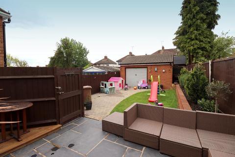 18 Cheviot Road, Luton, LU3 3DQ