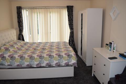 1 Damian Close, Smethwick, B67 7EU