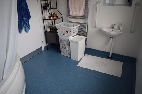 1 Damian Close, Smethwick, B67 7EU