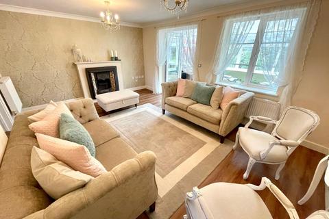 2 Foxfield Way, Northampton, NN4 5BE