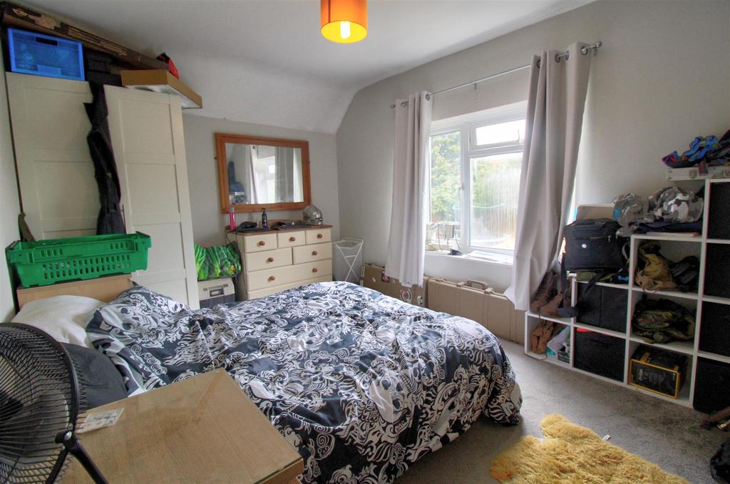 Bedroom 2.jpg