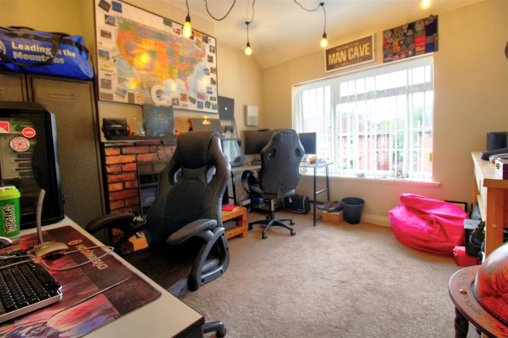 Bedroom 3.jpg