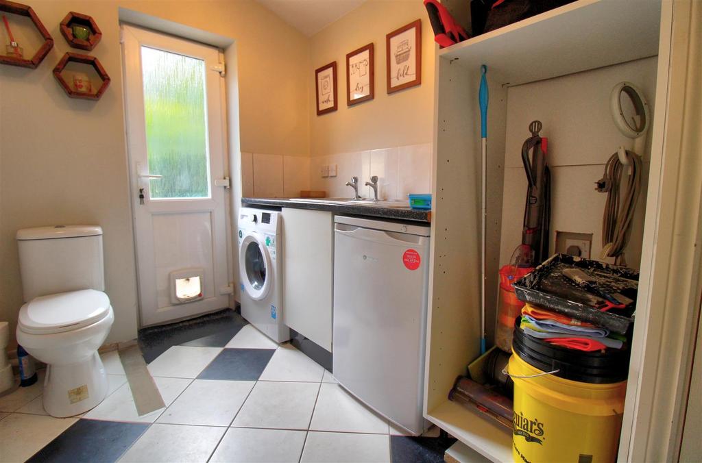 Utility Room.jpg