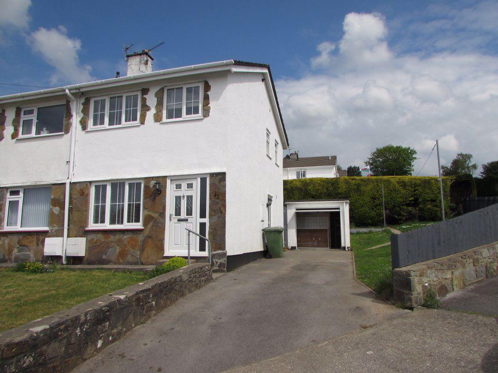 Hawthorn Park, Brynna, Pontyclun... 3 bed house £795 pcm (£183 pw)