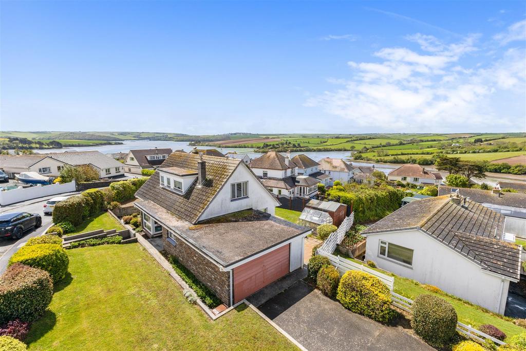 Higher Warren Road, Kingsbridge 3 bed detached house £695,000