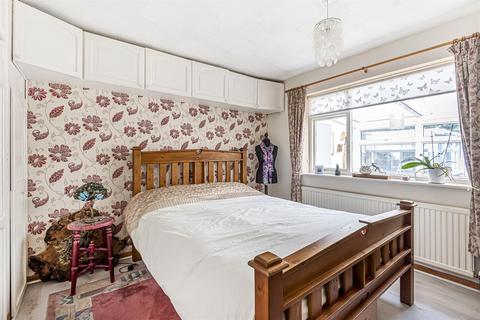 10 Beech Tree Lane, Camblesforth, Selby, YO8 8HT