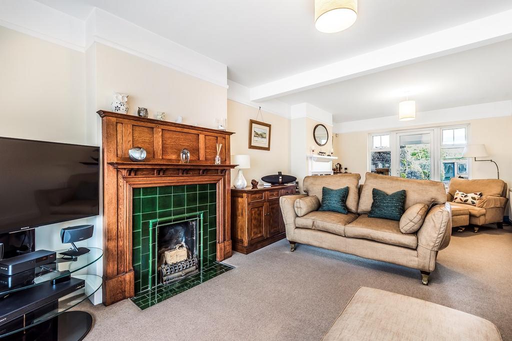 Old Hale Way, Hitchin, SG5 4 bed semidetached house £795,000