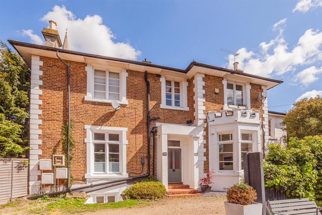 Freelands Road, Bromley North, Bromley, BR1 3 bed flat £550,000