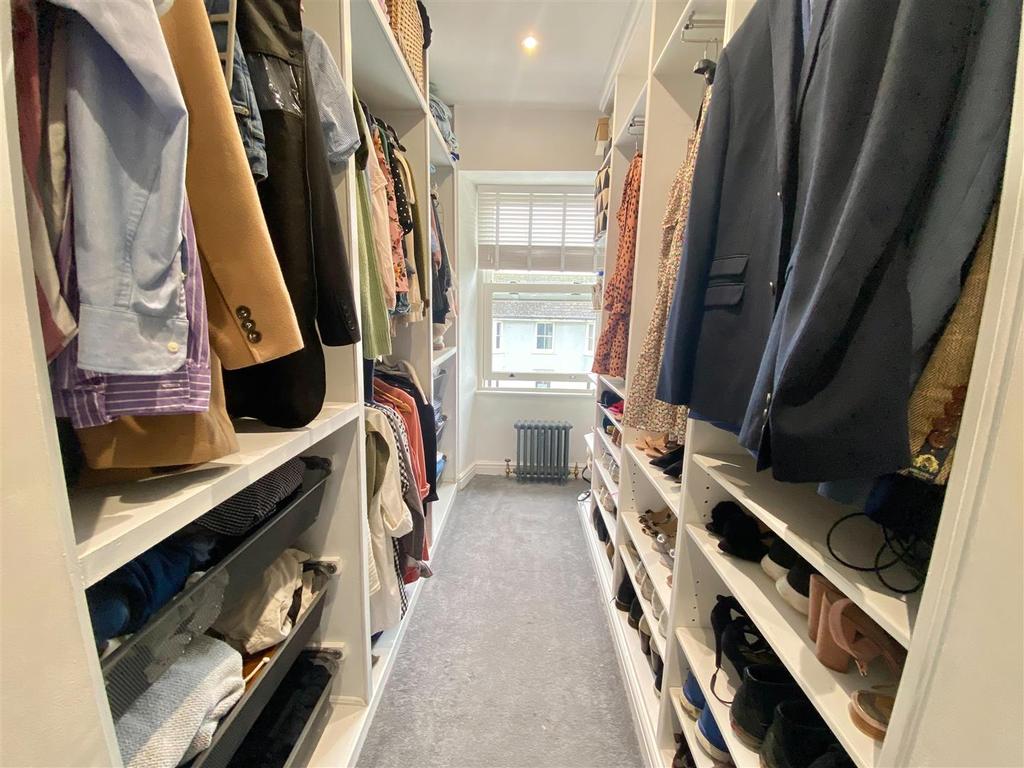 Dressing area