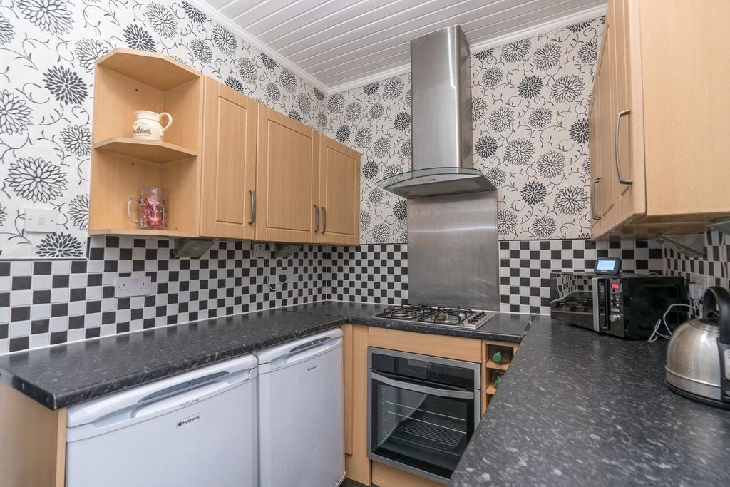 Kitchen Alt