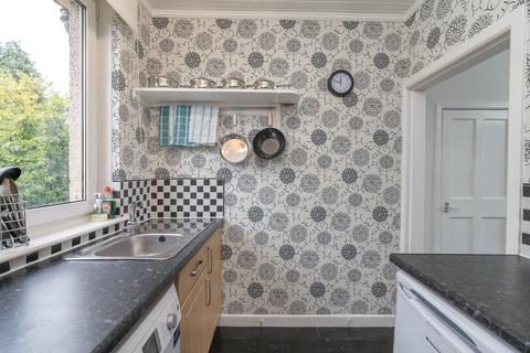 19/1 Loganlea Drive, Edinburgh, EH7 6LS