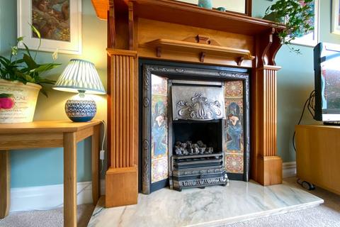40 Columba Road, Edinburgh, EH4 3RB