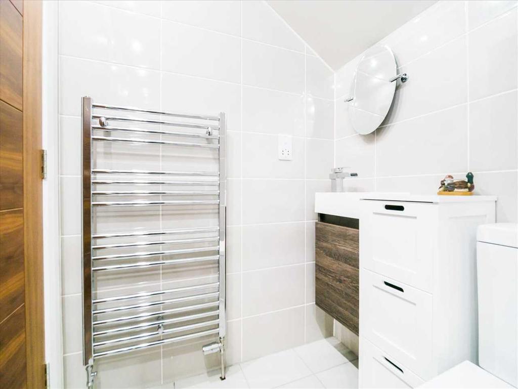 Shower Room (2)