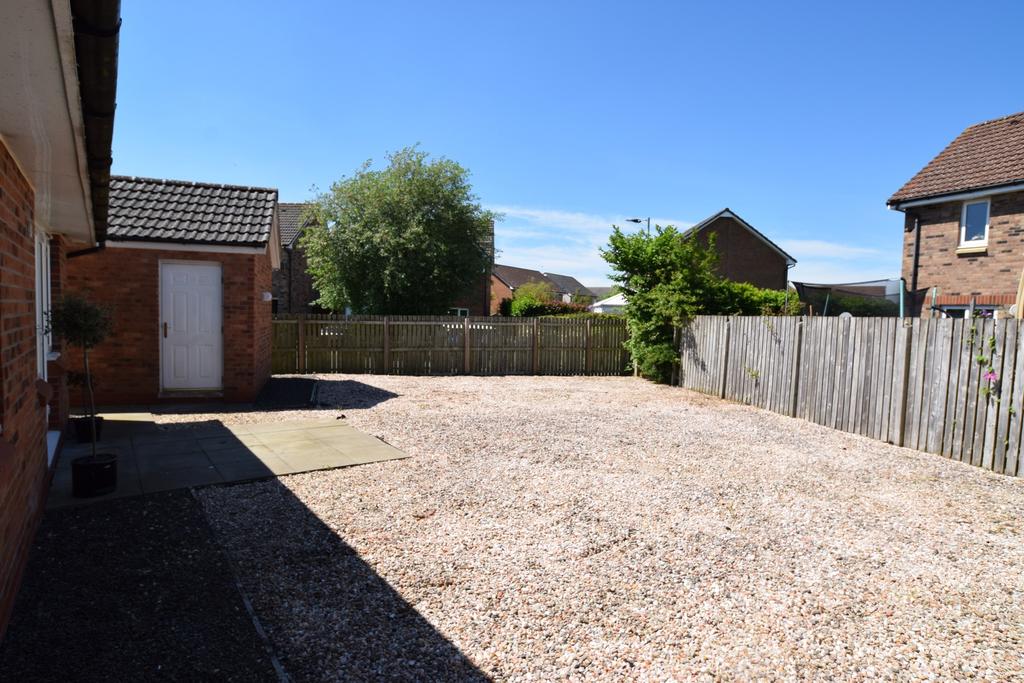 7 Collochan Court, Dumfries, DG2 9 FR - Grieve Grie