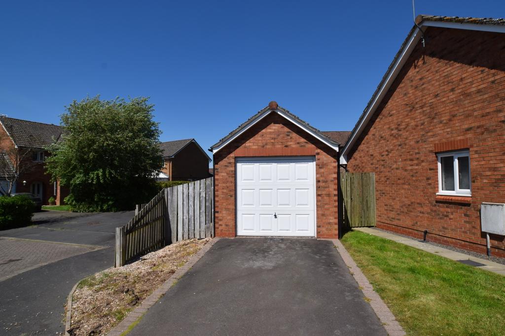 7 Collochan Court, Dumfries, DG2 9 FR - Grieve Grie
