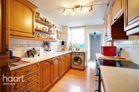 15 Boydin Close, Witham, CM8 1PD