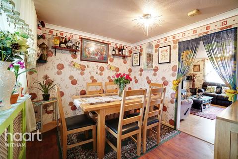 15 Boydin Close, Witham, CM8 1PD