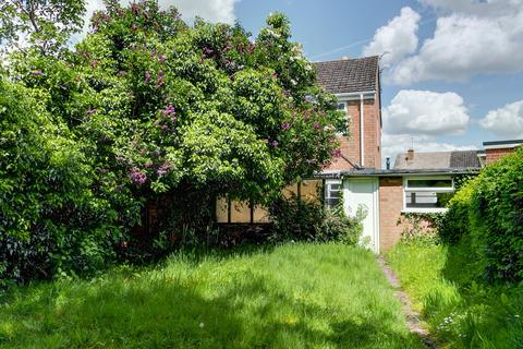 14 Knottesford Close, Studley, B80 7RL