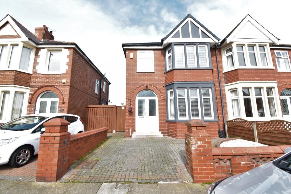 Hodgson Road, Blackpool, FY1 3 bed semidetached house £175,000