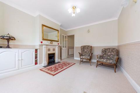 83 Birkbeck Road, Sidcup, DA14 4DJ