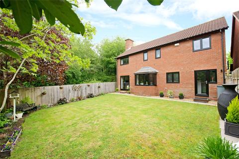 77 Linceslade Grove, Loughton, Milton Keynes, MK5 8AD