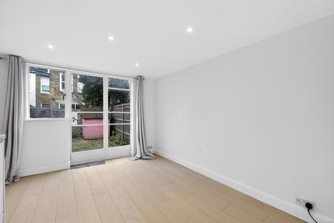 1 bedroom apartment to rent, Dorchester Grove, London, W4