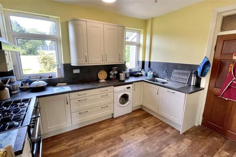 17 Staincross Common, Staincross, Barnsley, S75 6JD