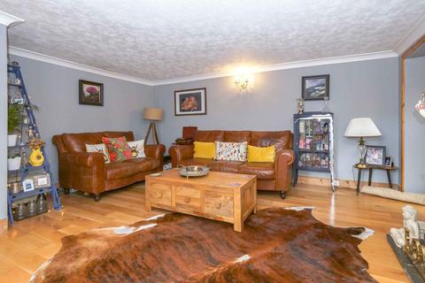 Ivy Cottage Kenmore Street, Aberfeldy, PH15 2BL