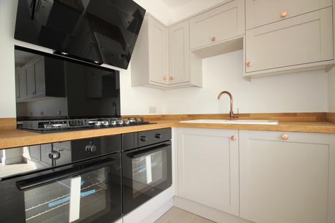 30 Old Hill, Orpington, BR6 6BN