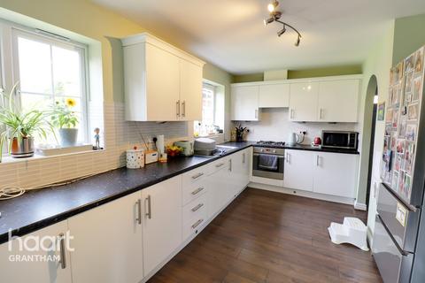 4 Bolsover Road, Grantham, NG31 7FS