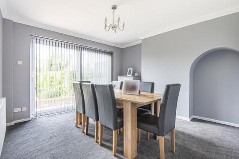 5 East Way, Bromley, BR2 7NU