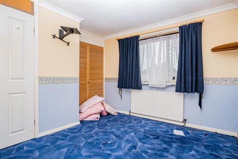 36 Savay Close, Denham, Uxbridge, UB9 5NQ