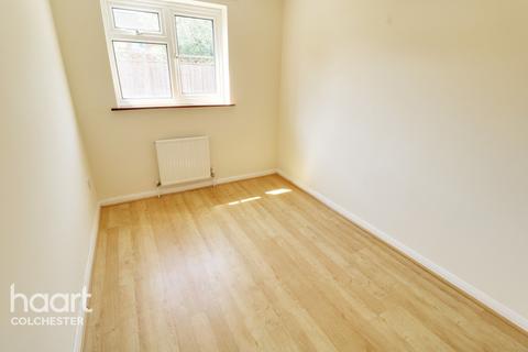 3 Arbour Way, Colchester, CO4 9BD