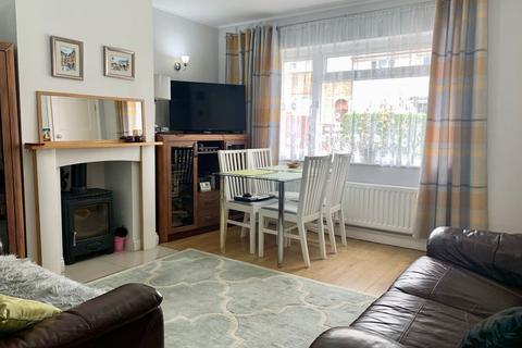 33 Barnwell Road, Northampton, NN2 7RP