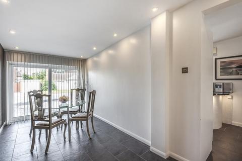 14 Letchworth Close, Bromley, BR2 9BD