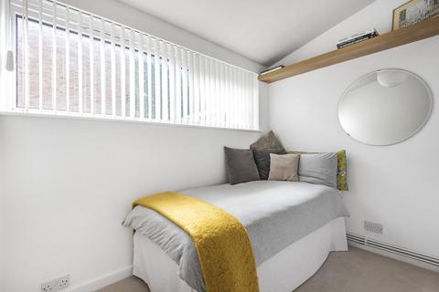 14 Letchworth Close, Bromley, BR2 9BD